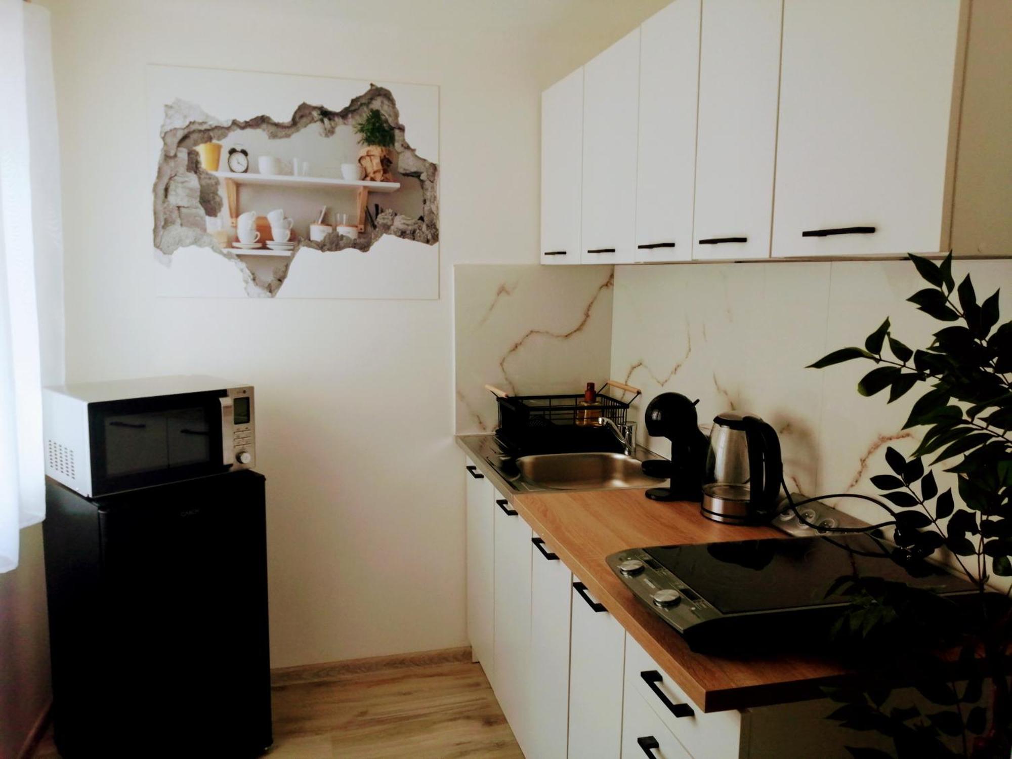 Apartman Deluxe Хеб Екстериор снимка